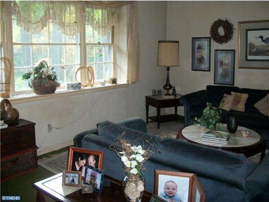 200 Wiltshire Dr, Chalfont, PA 18914 - photo 4