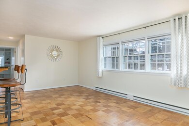 129 Pine St Portland ME 04102-large-005-