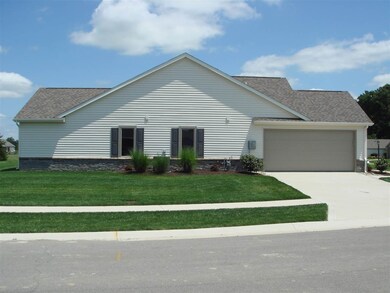 9409 Bonham Ln, New Haven, IN 46774 - photo 2