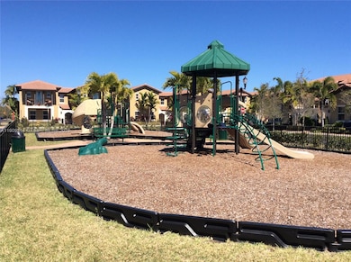 983 SW 147th Ave unit 2511, Pembroke Pines, FL 33027 - photo 3