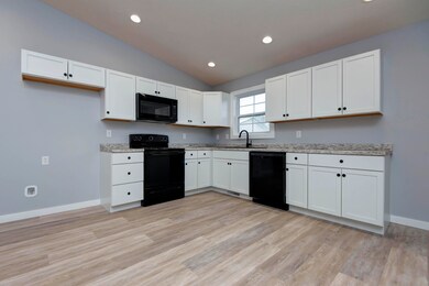 301 W Bedford St, Marshfield, MO 65706 - photo 4