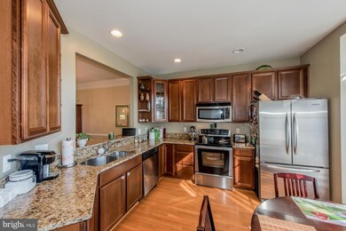 3903 Madison Park Ln, Burtonsville, MD 20866 - photo 6