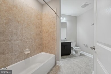Flats At Metrowest Condominiums unit 5-301, Fairfax, VA 22031 - photo 7