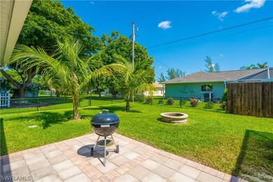 Set up your grill just outside the screened lanai.