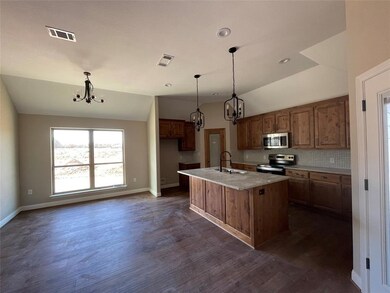 969 Avagail Ave, Springtown, TX 76082 - photo 6