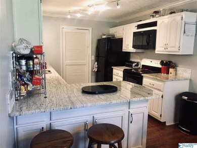 GRANITE COUNTERTOPS