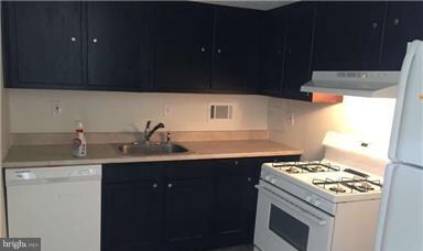 6011 Emerson St unit 716, Bladensburg, MD 20710 - photo 3