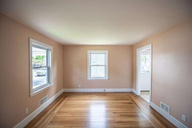 4 Bay State Blvd, Peabody, MA 01960 - photo 4