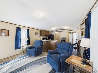 2412 Kara Ct, Pueblo, CO 81004 - photo 6