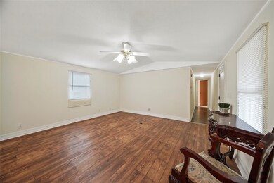 7003 County Road 865, Alvin, TX 77511 - photo 6
