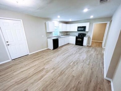 1624 Roy St, Gainesville, TX 76240 - photo 6