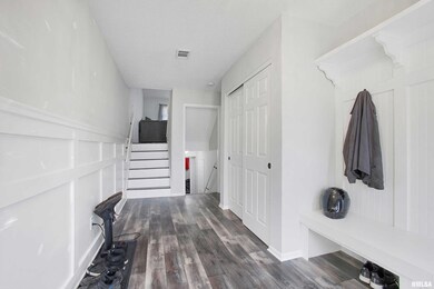 4023 Lillie Ave unit 404, Davenport, IA 52806 - photo 3