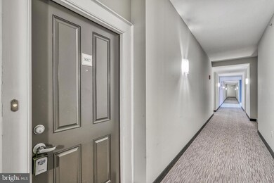 414 Water St, Baltimore, MD 21202 - photo 2