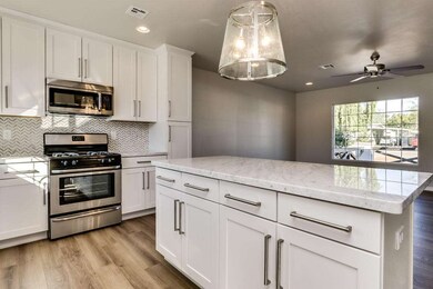 3535 E Piccadilly Rd, Phoenix, AZ 85018 - photo 7