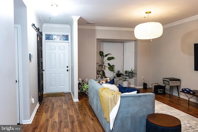 2429 Lizbec Ct, Crofton, MD 21114 - photo 6