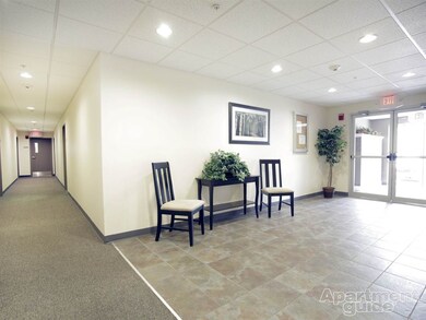 30 Sentinel Ct unit L06, Manchester, NH 03103 - photo 4