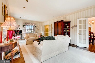 34 Springhill Farm Ct, Cockeysville, MD 21030 - photo 3