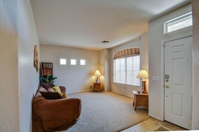 Living/Entry