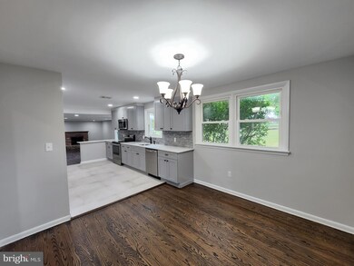 578 Hillside Dr, Lansdale, PA 19446 - photo 7