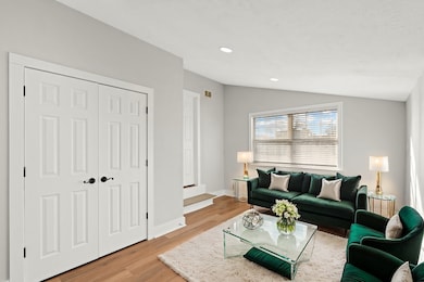 Virtually Staged Option!