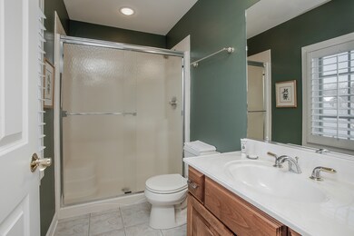 1640 Raleigh Ct, Wheaton, IL 60189 - photo 4