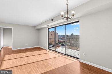 7616 Savannah St unit 201, Falls Church, VA 22043 - photo 3