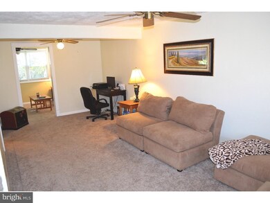 301 W Chelton Rd, Brookhaven, PA 19015 - photo 2