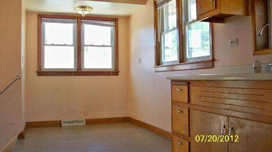 9836 Sunnyside Ave, Schiller Park, IL 60176 - photo 3