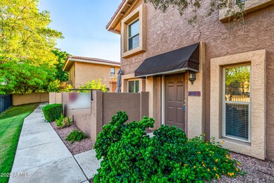 10445 N 11th Place unit 3, Phoenix, AZ 85020 - photo 2