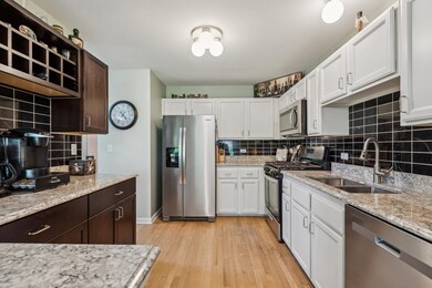 1824 Grove Ave unit 17C182, Schaumburg, IL 60193 - photo 7