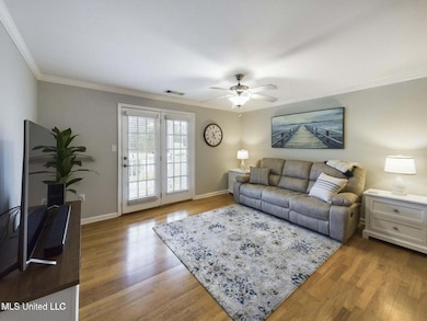 2421 Beachview Dr unit B1, Ocean Springs, MS 39564 - photo 4