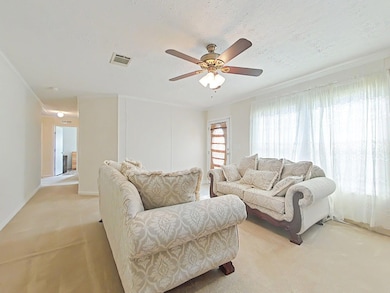 5-web-or-mls-28-Living Room (89)