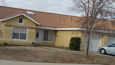 5353 Lakewood Ct, Palmdale, CA 93552 - photo 2