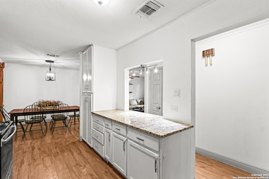 311 Hope Dr, San Antonio, TX 78228 - photo 5