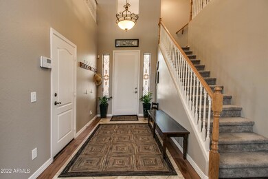 Pershing-Foyer 2