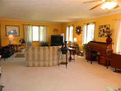 W6543 Karric Ln, Monroe, WI 53566 - photo 5