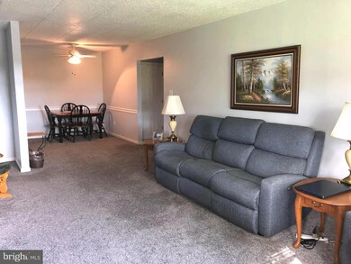 159 Riversedge Dr unit CONDO 159, Jeffersonville, PA 19403 - photo 3