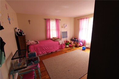 50 Tally St, Pawtucket, RI 02861 - photo 6