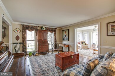 15419 Snowhill Ln, Centreville, VA 20120 - photo 5