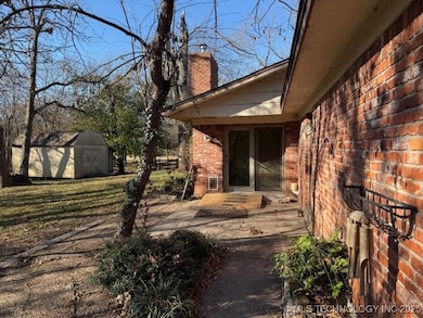 22677 S Pony Lake Dr unit A, Claremore, OK 74019 - photo 5