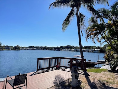 3010 Cove Dr, Fort Lauderdale, FL 33312 - photo 3