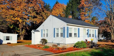 146 Pleasant St, South Grafton, MA 01560 - photo 2