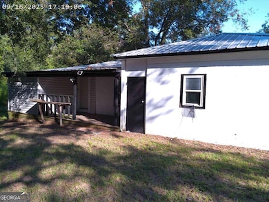 819 S McDonald St, Ludowici, GA 31316 - photo 7