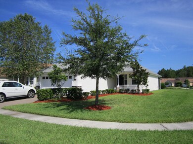 Hazelton Court 002