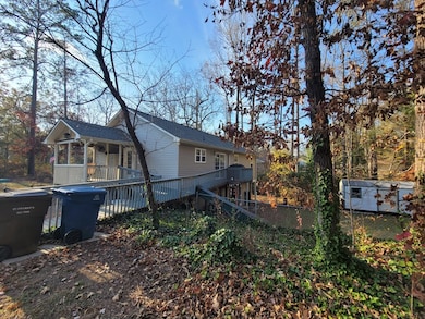 121 Cherokee Dr, Greenwood, SC 29646 - photo 7