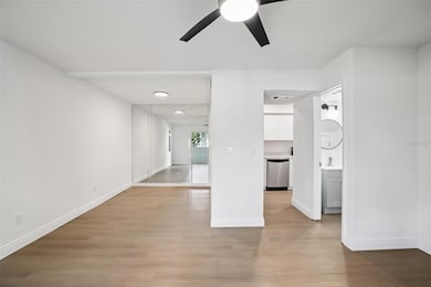 2906 Lichen Ln unit B, Clearwater, FL 33760 - photo 5