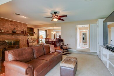 155 Blackfoot Trail, Gainesville, TX 76240 - photo 6