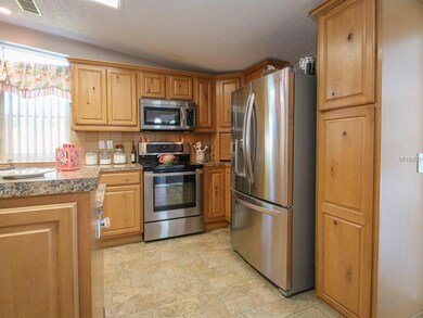 37627 New Horizons Blvd, Zephyrhills, FL 33541 - photo 7