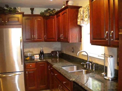 80 Hamilton Ave, Corinth, NY 12822 - photo 7