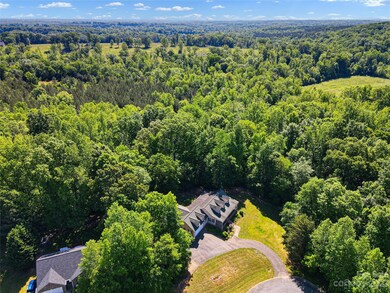 5335 Oaktree Dr, Gastonia, NC 28052 - photo 7